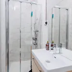 Апартаменты Relax Hypercentre Wifi Netflix Parking *